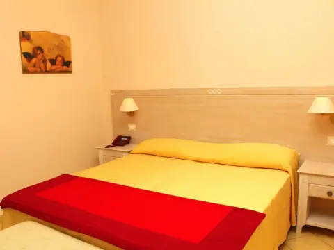 Hotel La Loggia - Photo 1