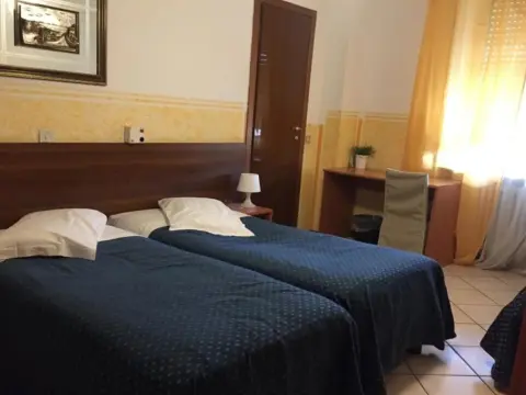 Hotel La Pace - Photo 3