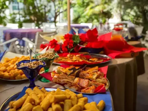 Hotel La Pace - Photo 2