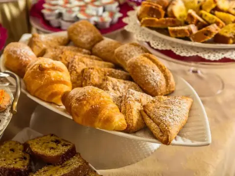 Hotel La Pace - Photo 4