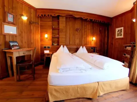 La Torretta Hotel - Photo 4