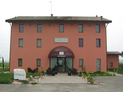 Hotel La Vecchia Reggio - Photo 1