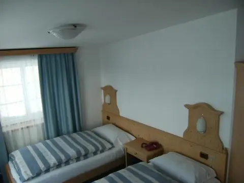 Hotel Maria Flora - Photo 4