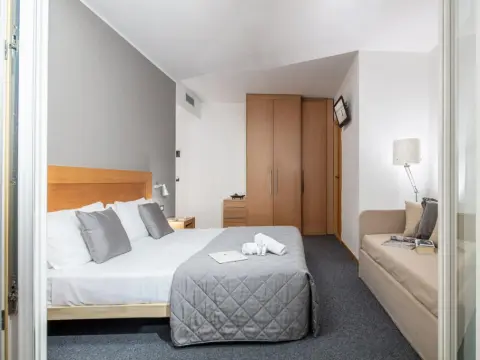 Hotel Martini - Photo 3