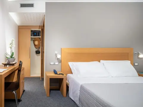 Hotel Martini - Photo 4