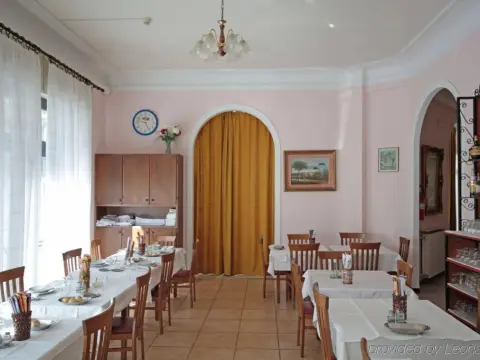 Hotel Mignon - Photo 4