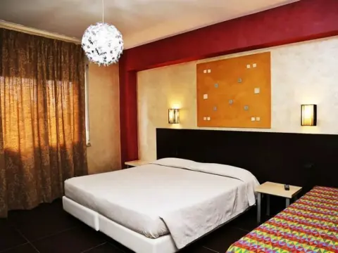 Hotel Miramonti - Photo 2