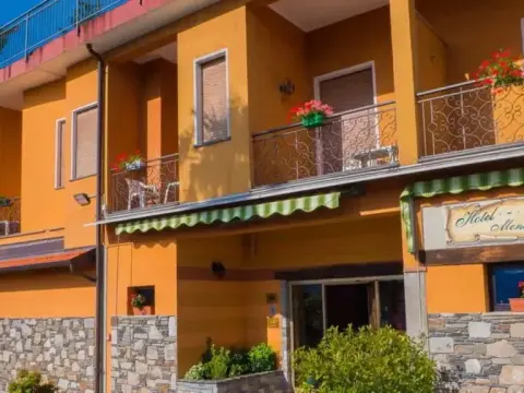 Hotel Monterosa - Photo 1