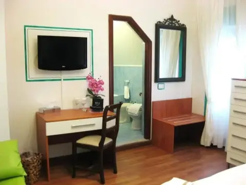 Hotel Monterosso Alto - Photo 4