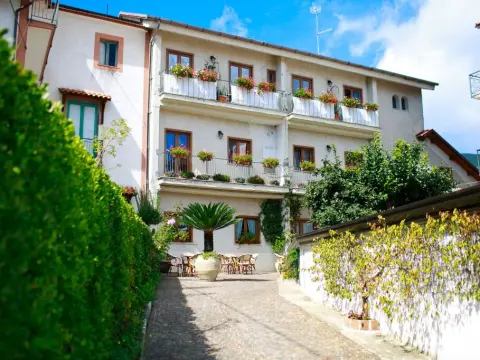 Hotel Nido Verde - Foto 1