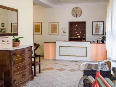 Hotel Nobile - Photo 2