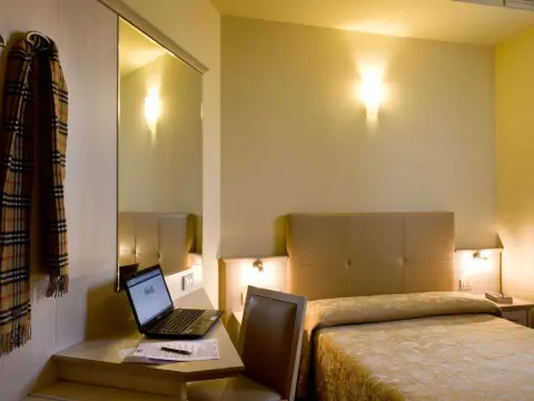 Hotel Noce - Photo 4