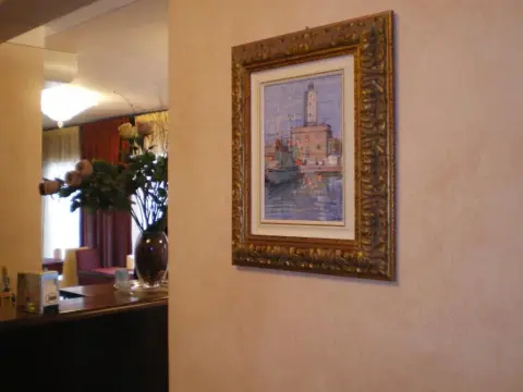 Hotel Oasis - Photo 1