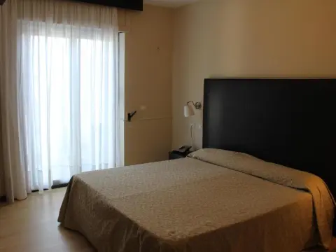 Hotel Paistos - Photo 2