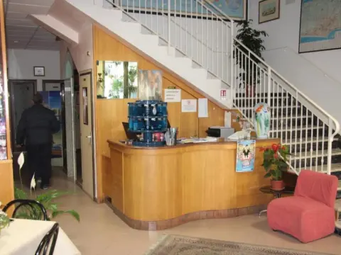 Hotel Peonia - Photo 2
