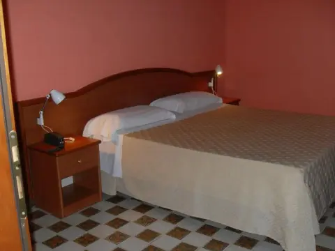 Hotel Pompei - Photo 3