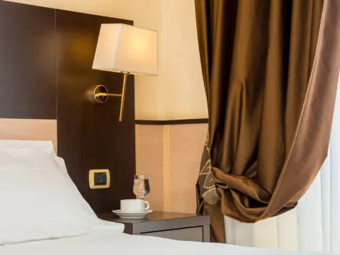 SHG Hotel Portamaggiore - Photo 4