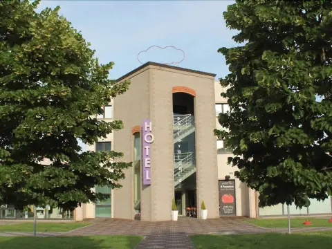 Hotel Portavaldera - Photo 1