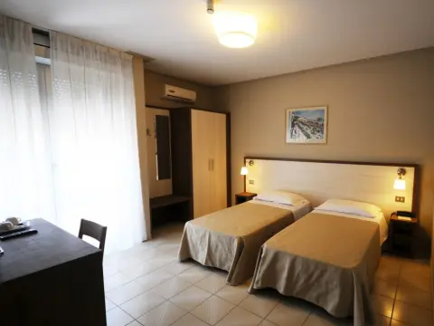 Hotel Primavera - Photo 4