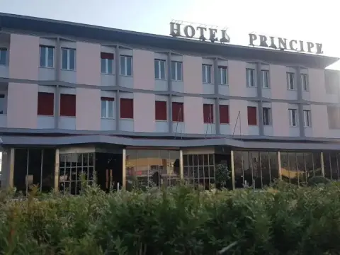 Hotel Principe - Photo 1