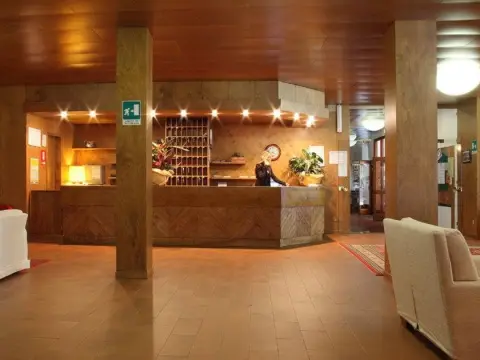 Hotel Residence Boscolungo - Photo 1