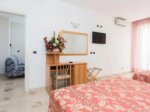 Hotel Residence Des Bains - Photo 4