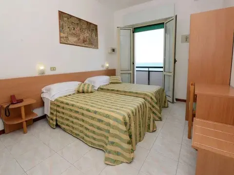 Hotel Rex - Photo 4