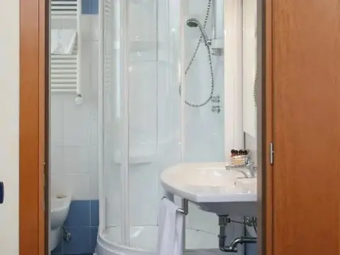 Hotel Ristorante Lido - Photo 3