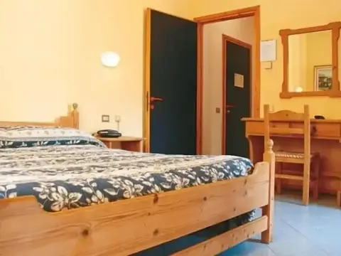 Hotel Ristorante Piazza Brembana - Photo 3