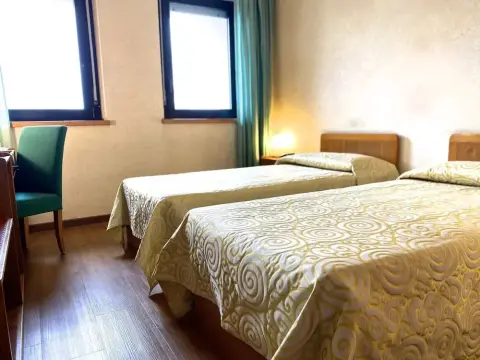 Hotel Ristorante Sasso - Photo 2