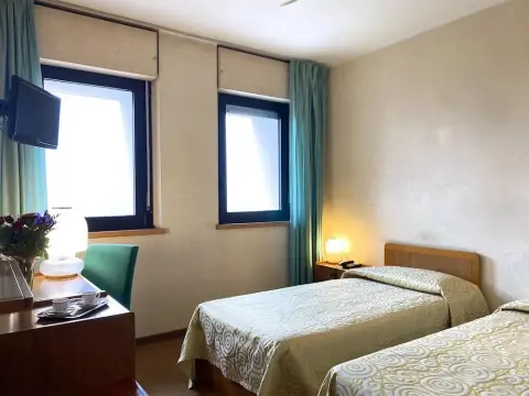 Hotel Ristorante Sasso - Photo 3