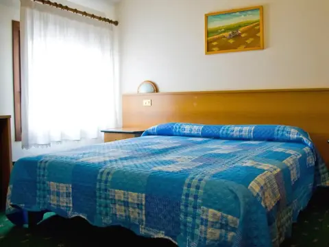 Hotel Roma - Photo 3