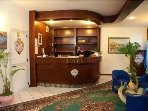 Hotel Roma - Photo 1
