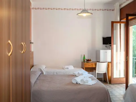 Hotel Royal - Photo 4