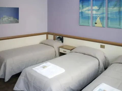 Hotel Saint Lorenz - Photo 2