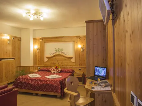 Hotel San Lorenzo - Photo 2