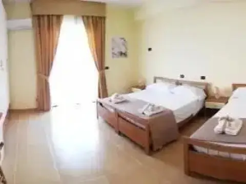 Hotel Santa Chiara - Photo 1