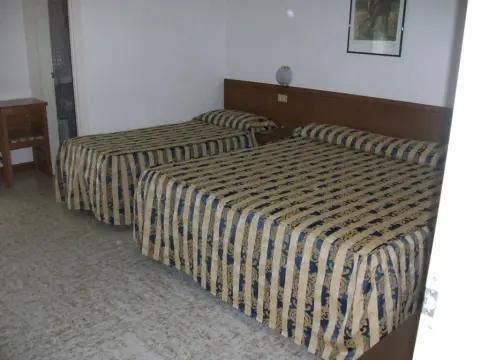 Hotel Santorotto - Photo 3