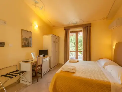 Hotel Saturno Fonte Pura - Photo 3