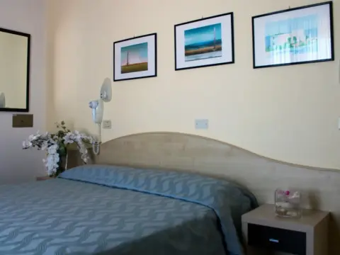 Hotel Sombrero - Photo 2