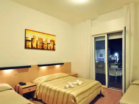 Stella D'oro - Photo 2