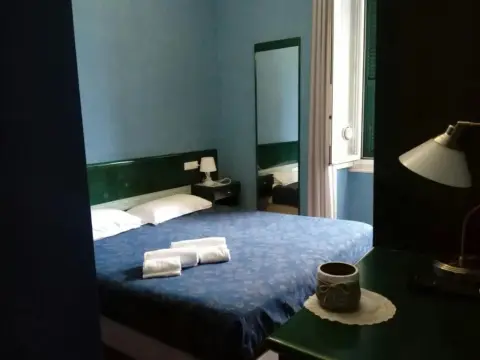 Hotel Suisse Genova - Photo 3