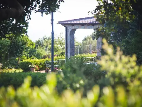 Hotel The Originals Pian delle Starze (ex Relais du Silence) - Foto 4