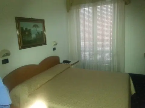 Hotel Tilly - Photo 4