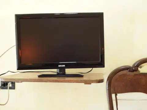 Hotel Touring - Photo 4