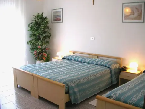 Hotel Trovatore - Photo 4