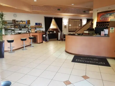 Hotel Valmarina - Foto 2