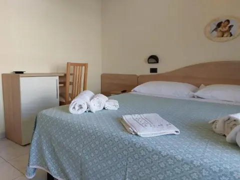 Hotel Villa Aurora - Photo 2