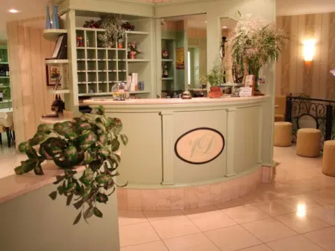 Hotel Villa Daniela - Photo 2