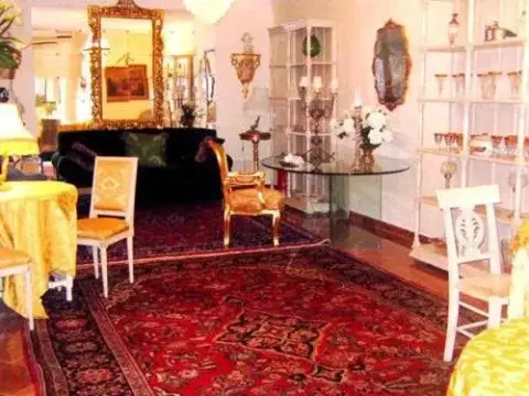 Villa Luisa - Photo 1